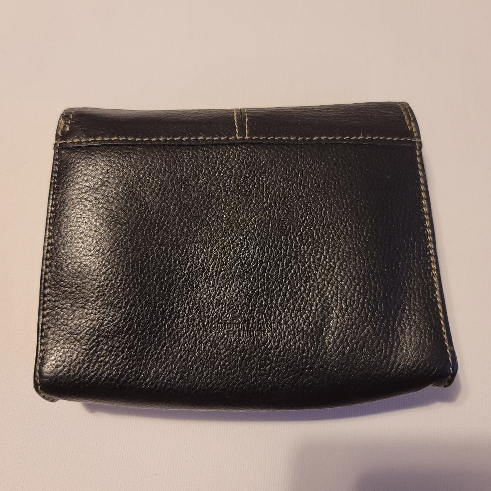 Buxton Wallet - Picture 2 of 11